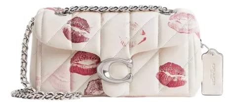 bolsa coach blanca con besos